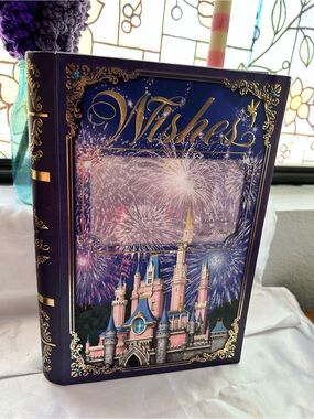 Disney Parks "Wishes" photo frame and storage book